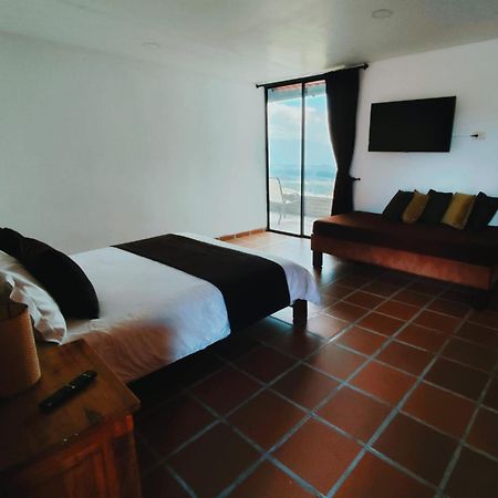Sierra Morena Hotel Филандиа Екстериор снимка