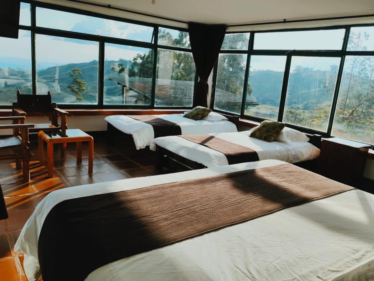Sierra Morena Hotel Филандиа Екстериор снимка