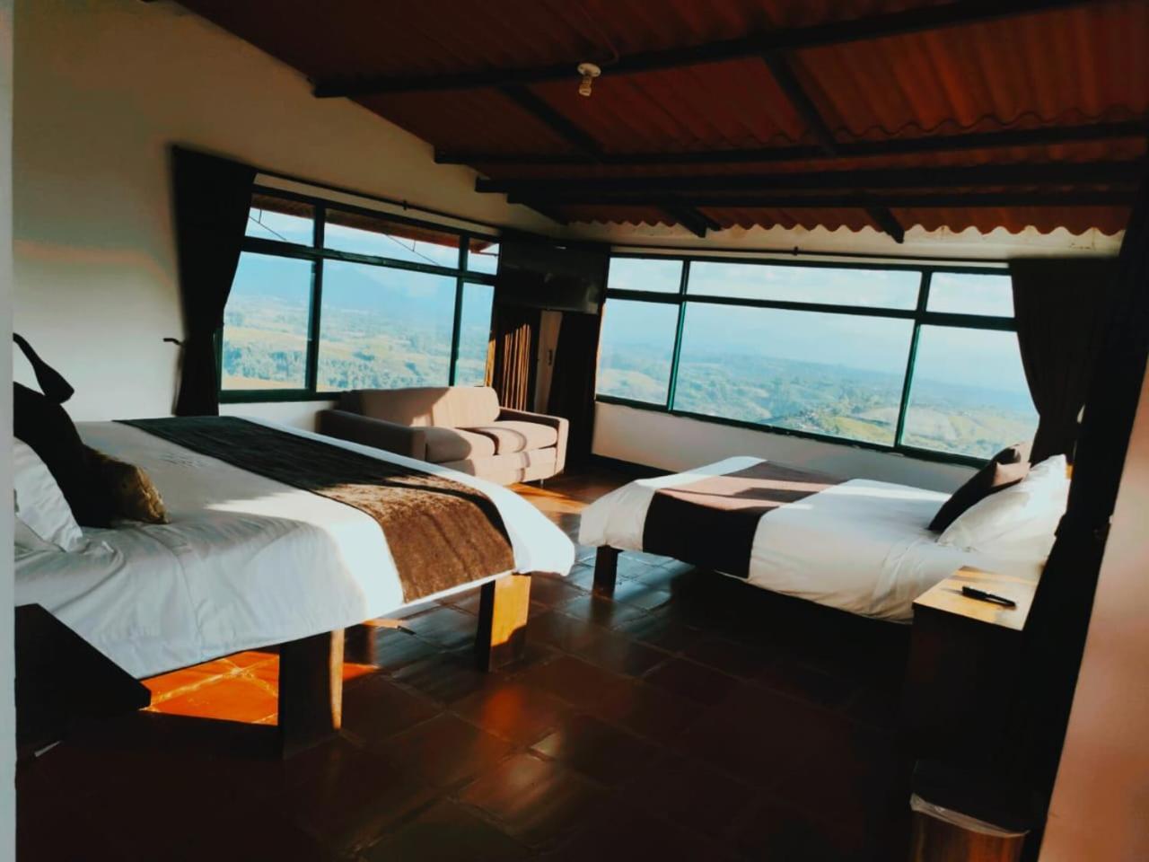 Sierra Morena Hotel Филандиа Екстериор снимка