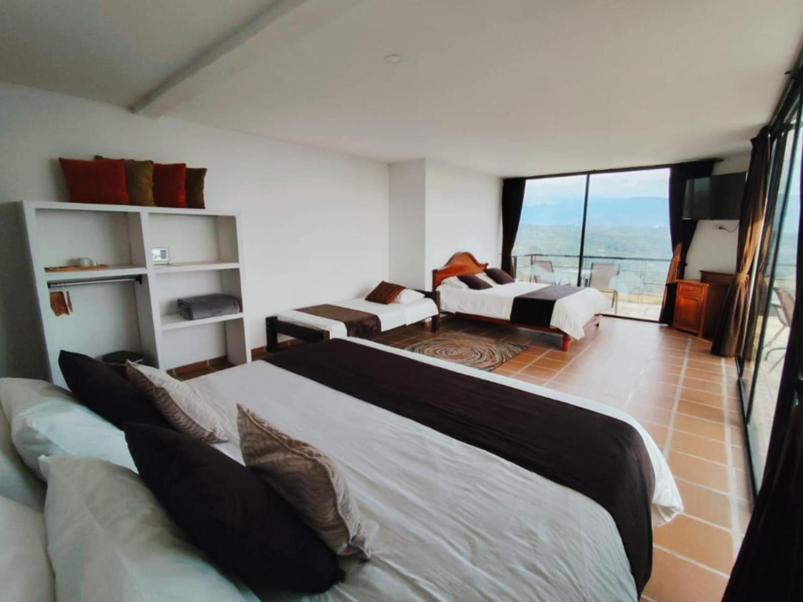 Sierra Morena Hotel Филандиа Екстериор снимка